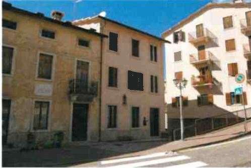 casa indipendente in vendita a Bosco Chiesanuova