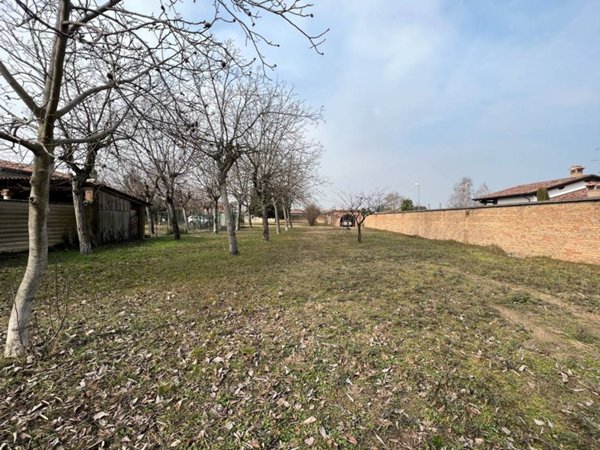 terreno edificabile in vendita a Bovolone