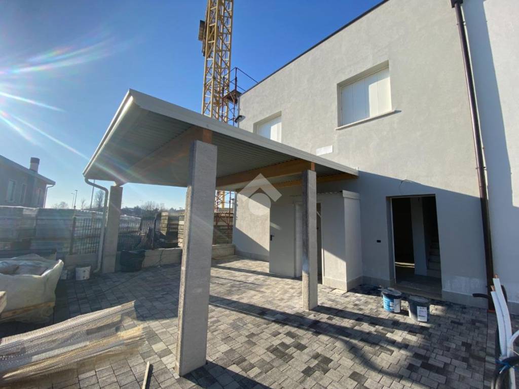 casa indipendente in vendita a Bovolone