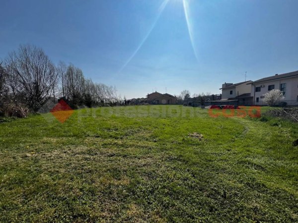 terreno edificabile in vendita a Bovolone