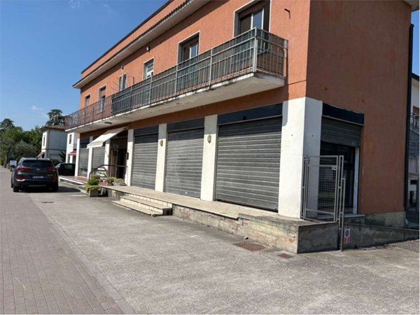 negozio in vendita a Bovolone