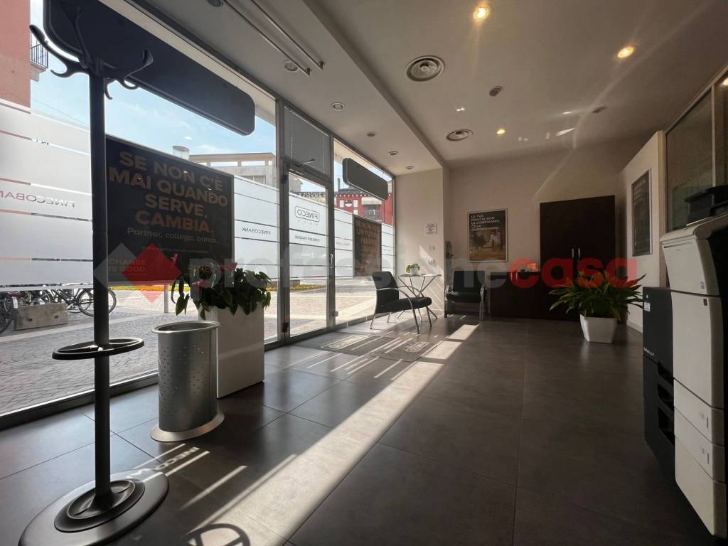 ufficio in vendita a Bovolone