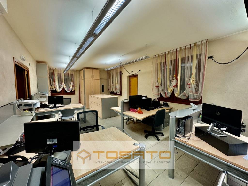 ufficio in vendita a Bovolone