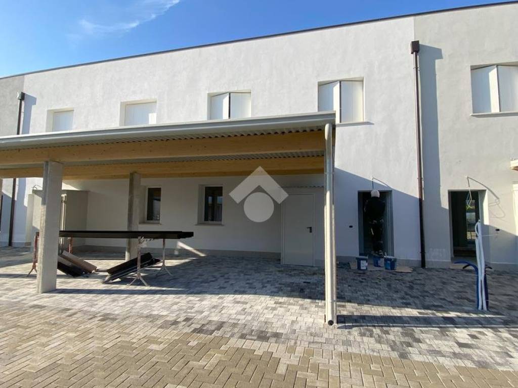 casa indipendente in vendita a Bovolone