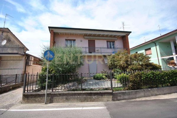 casale in vendita a Bovolone