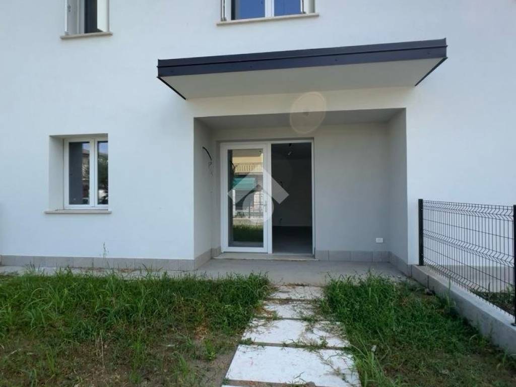 casa indipendente in vendita a Bovolone