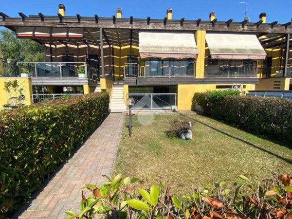 casa indipendente in vendita a Bovolone