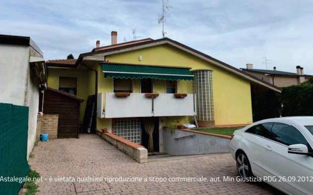 casa indipendente in vendita a Bovolone