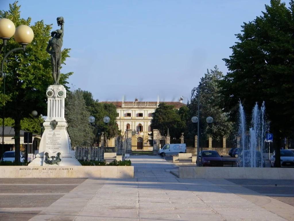 casa indipendente in vendita a Bovolone