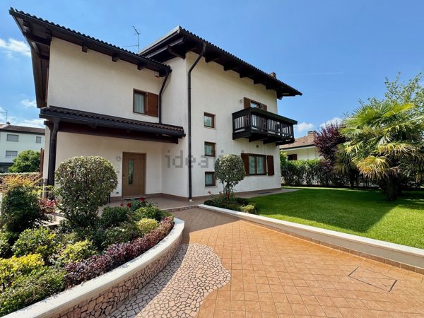 casa indipendente in vendita a Bovolone