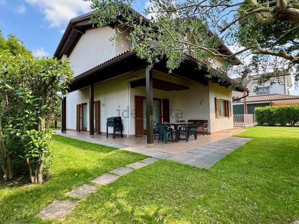 casa indipendente in vendita a Bovolone