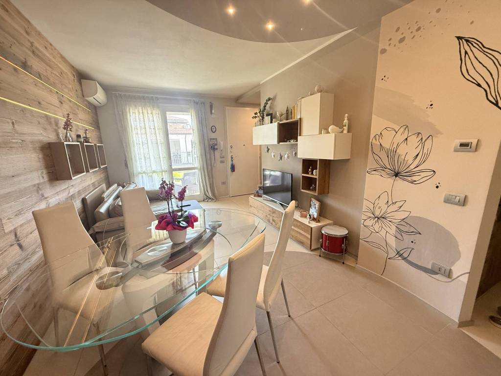 casa indipendente in vendita a Bovolone