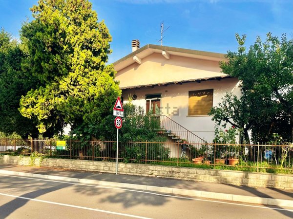casa indipendente in vendita a Bovolone