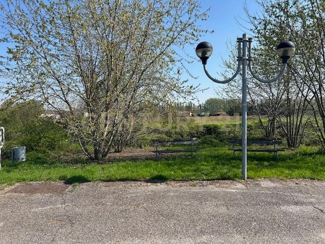 terreno edificabile in vendita a Bovolone