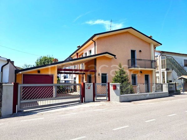 casa indipendente in vendita a Bovolone