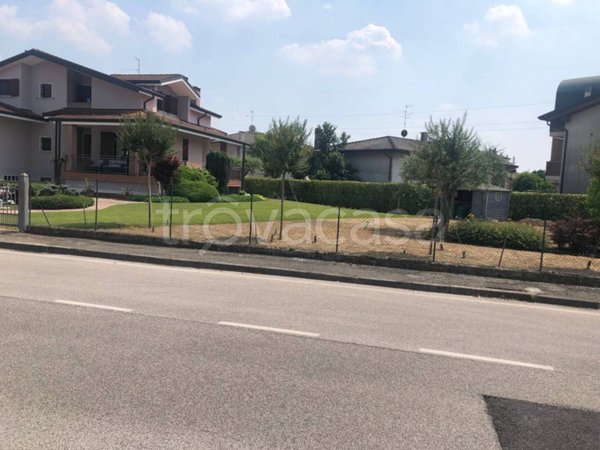 terreno edificabile in vendita a Bovolone