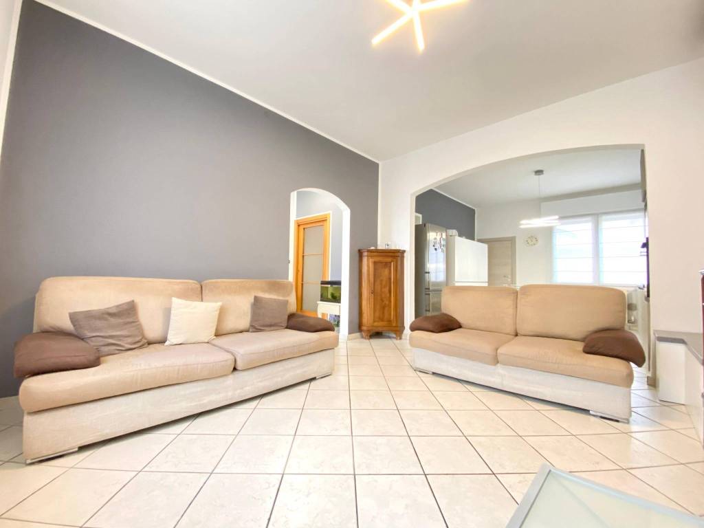 casa indipendente in vendita a Bovolone