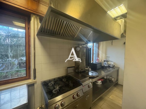 locale di sgombero in vendita a Bovolone