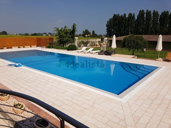 casa indipendente in vendita a Bovolone