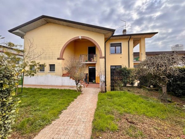 appartamento in vendita a Bovolone