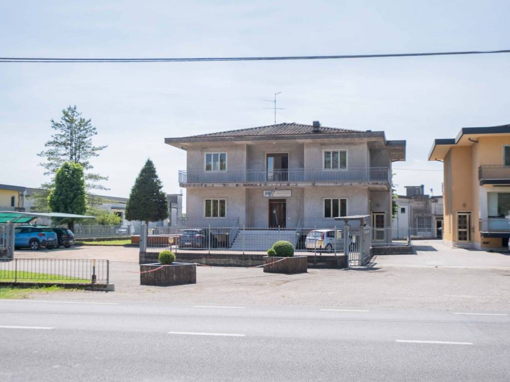 casa indipendente in vendita a Bovolone