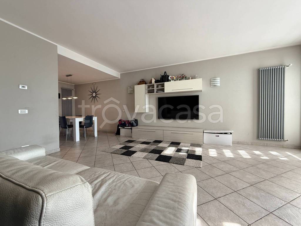 casa indipendente in vendita a Bovolone