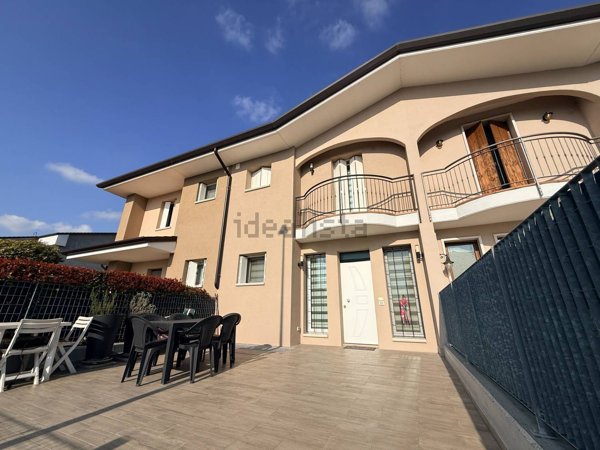 casa indipendente in vendita a Bovolone