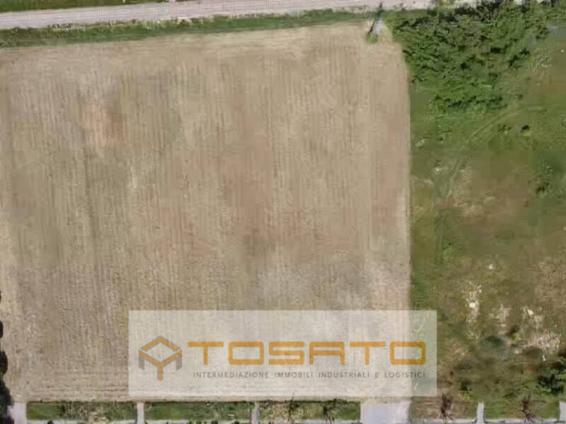 terreno edificabile in vendita a Bovolone