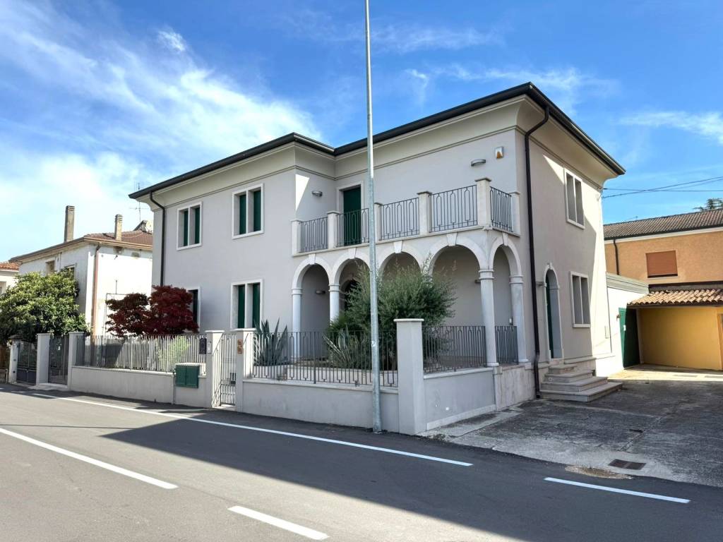 appartamento in vendita a Bovolone