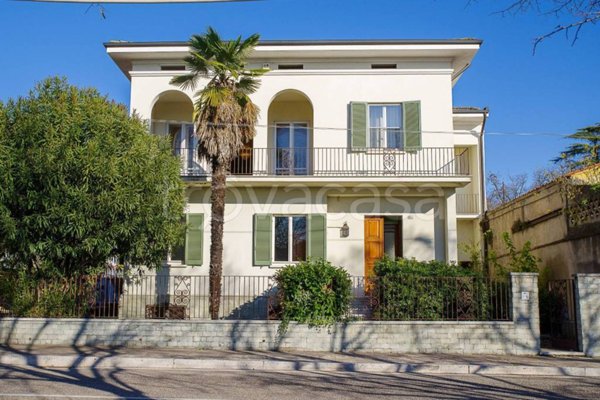 casa indipendente in vendita a Bovolone