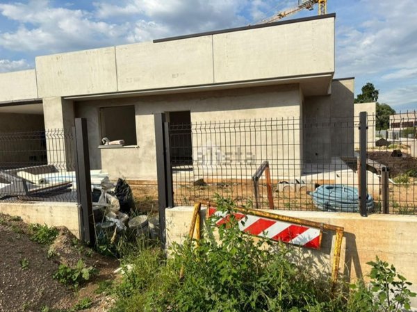 casa indipendente in vendita a Bovolone