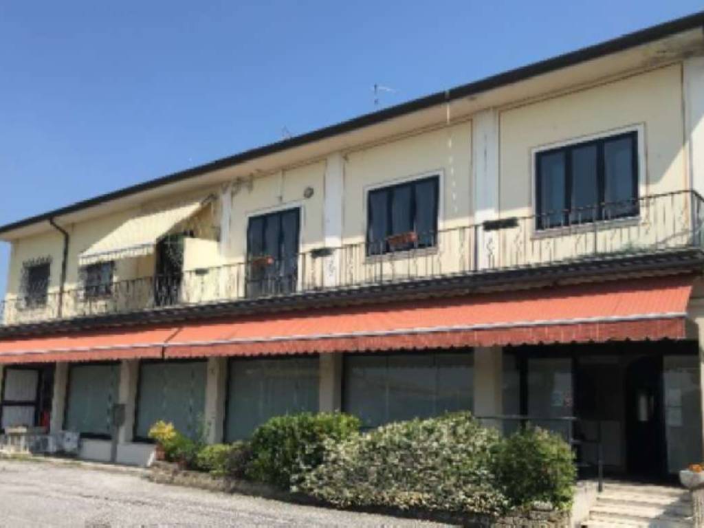 negozio in vendita a Bovolone