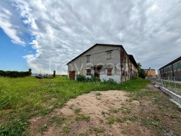 casa indipendente in vendita a Bovolone