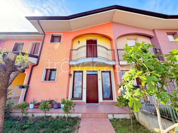 casa indipendente in vendita a Bovolone