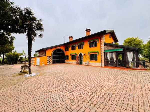 casa indipendente in vendita a Bovolone