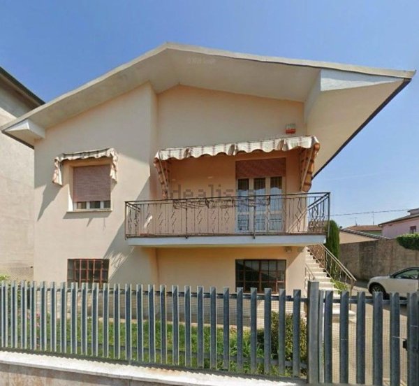casa indipendente in vendita a Bovolone