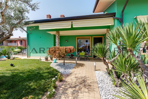 casa indipendente in vendita a Bovolone in zona Villa Fontana