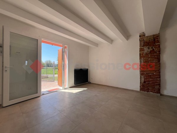 casa indipendente in vendita a Bovolone