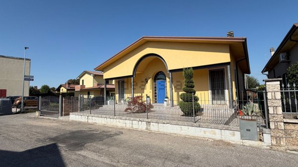 casa indipendente in vendita a Bovolone