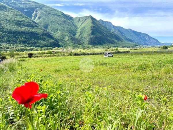 villa in vendita a Brentino Belluno in zona Brentino