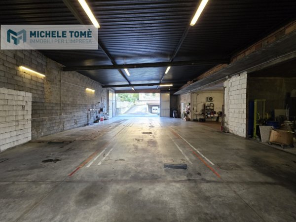 locale di sgombero in vendita a Brentino Belluno in zona Rivalta