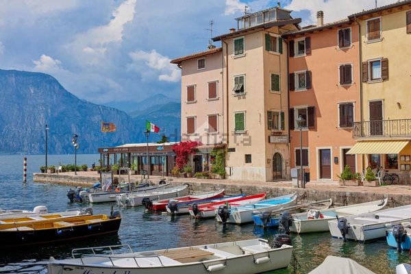 appartamento in vendita a Brenzone sul Garda