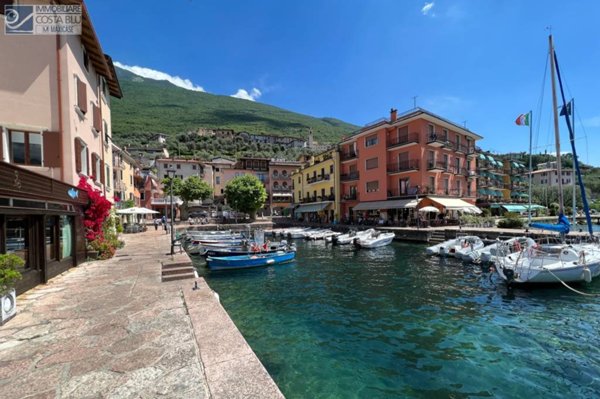casa indipendente in vendita a Brenzone sul Garda