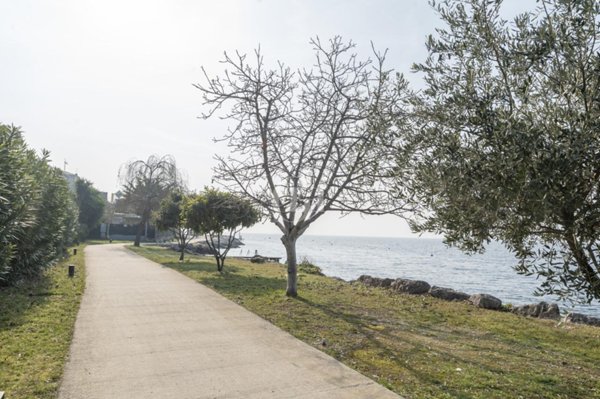 appartamento in vendita a Brenzone sul Garda in zona Castelletto