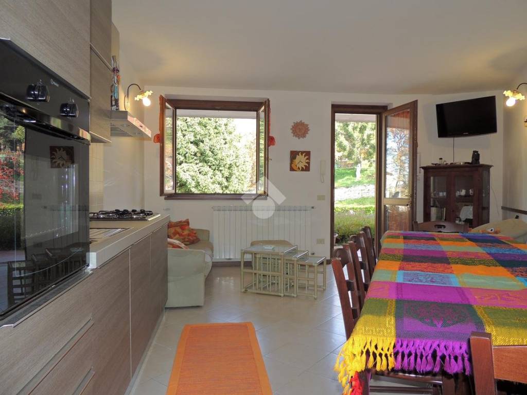 appartamento in vendita a Brenzone sul Garda