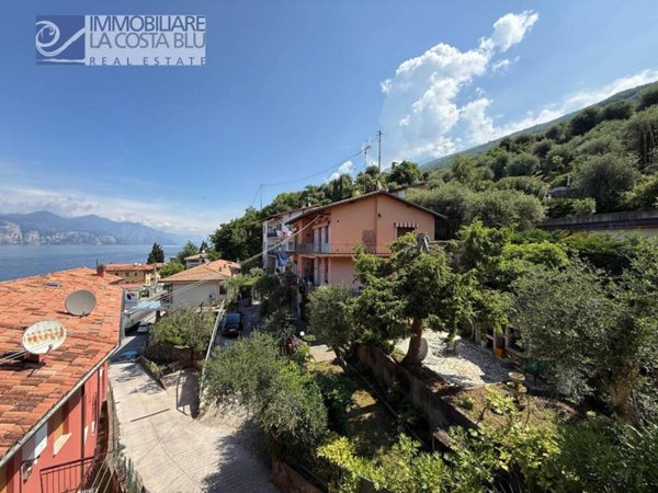appartamento in vendita a Brenzone sul Garda in zona Magugnano