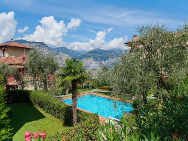 appartamento in vendita a Brenzone sul Garda