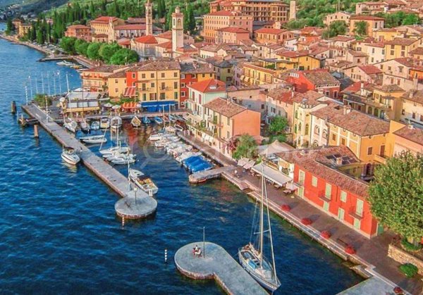 appartamento in vendita a Brenzone sul Garda