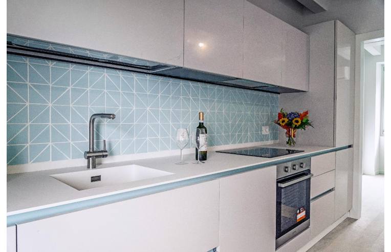 appartamento in vendita a Brenzone sul Garda in zona Castelletto