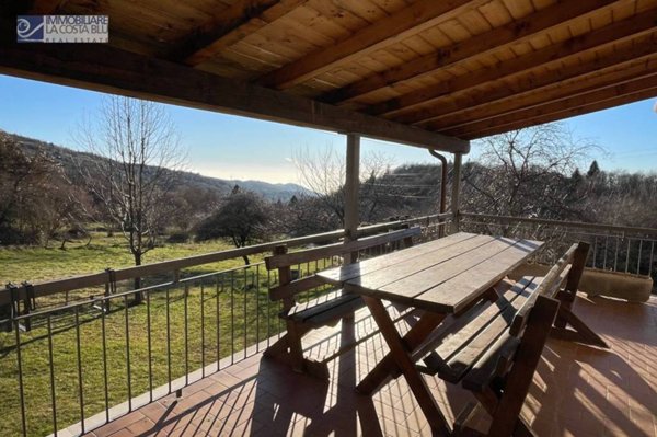 casa indipendente in vendita a Brenzone sul Garda